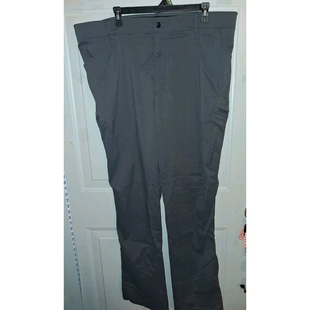 Wrangler Men's Outdoor Hiking Pants Size 40x32 Gray Nylon Stretch Cargo Utility